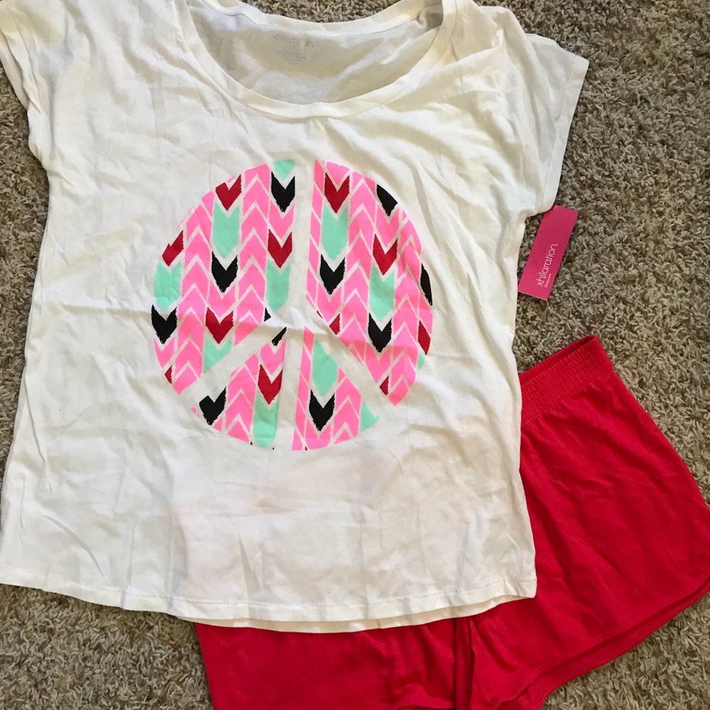 COPY - NWT Women’s Pajama Set Size XL
